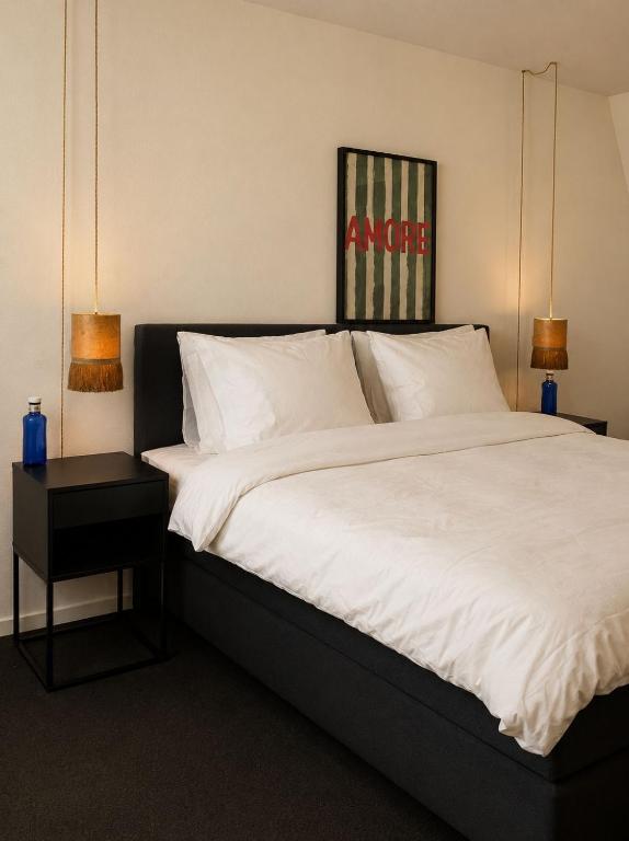 Het comfortabele tweepersoonsbed in La Rive